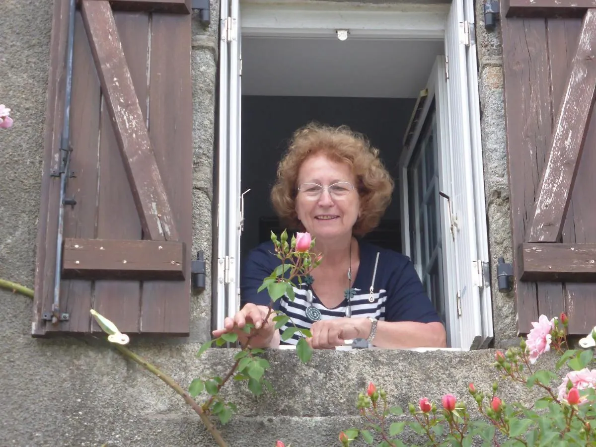 Bed & Breakfast Ty Dreux Entre Terre Et Mer Saint-Thegonnec Loc-Eguiner France